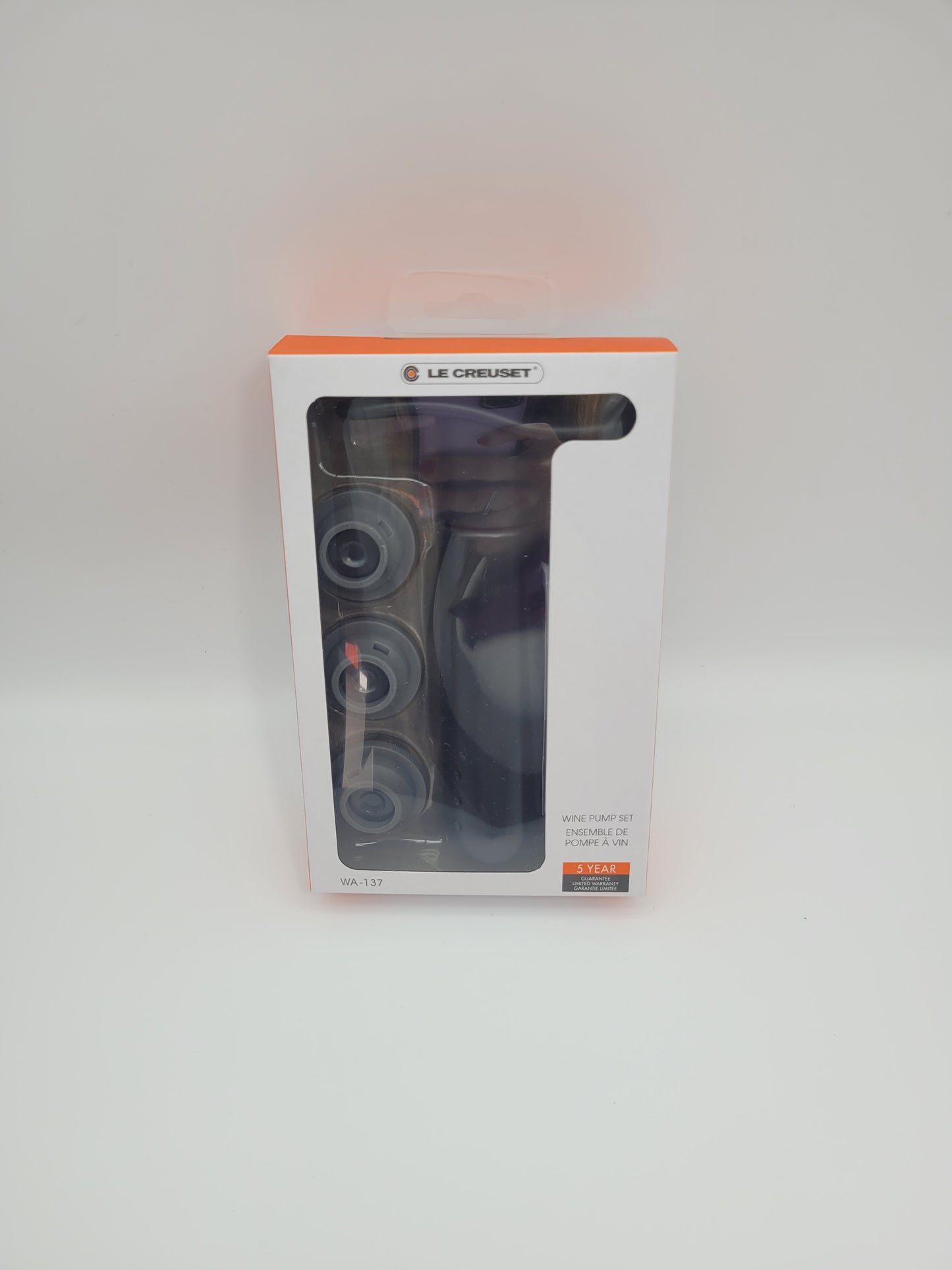 Schwarze Vakuumpumpe von Le Creuset